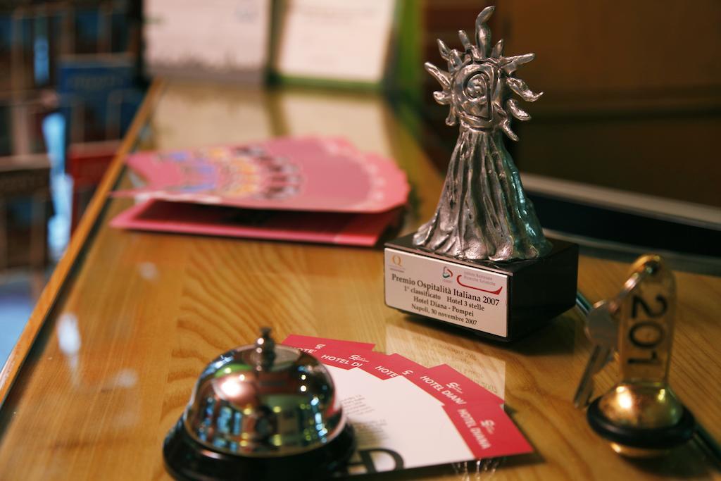 Diana Inn Accommodations ปอมเปอี ห้อง รูปภาพ