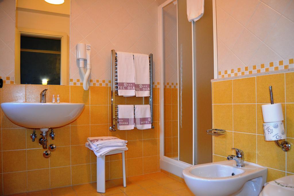 Diana Inn Accommodations ปอมเปอี ห้อง รูปภาพ