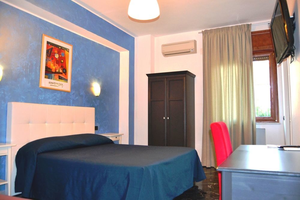 Diana Inn Accommodations ปอมเปอี ภายนอก รูปภาพ
